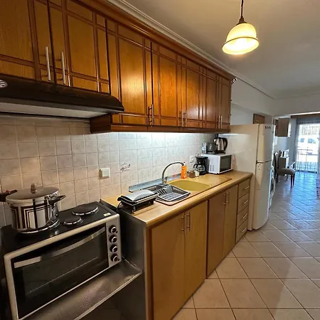 Bratis House 3 * Vartholomio